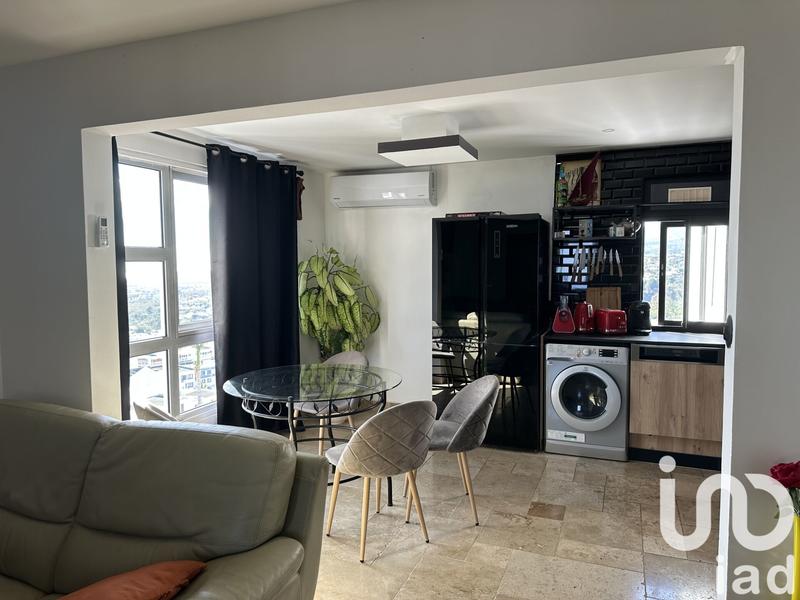 Appartement - 63 m² - 4 pièces