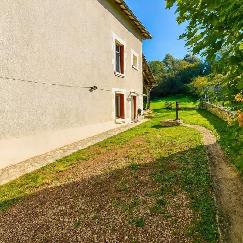 Maison - 149 m² - 6 pièces