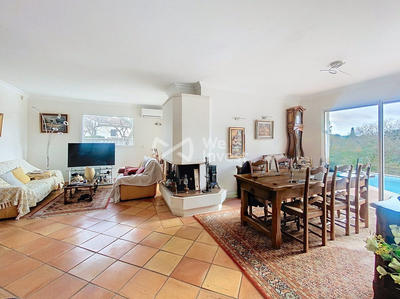 Maison - 131 m² - 5 pièces