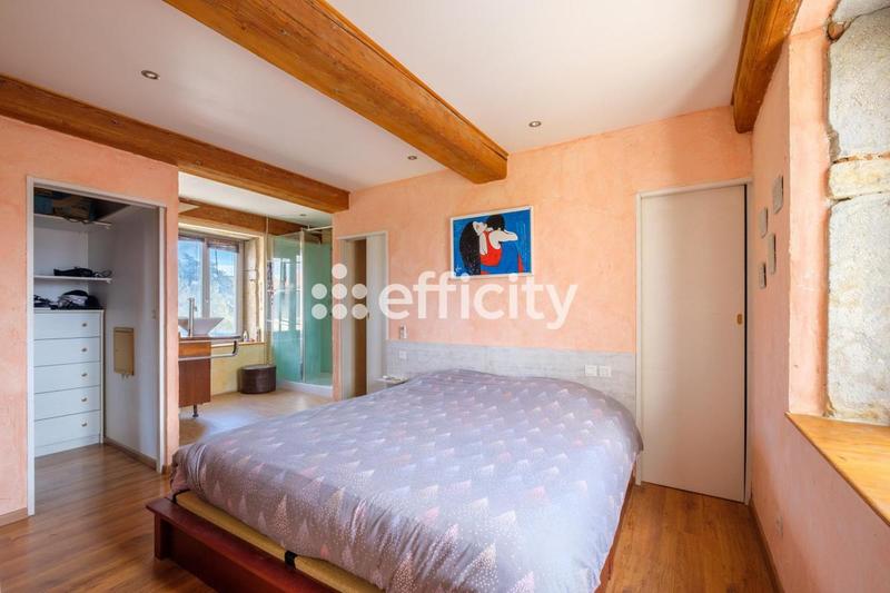 Maison - 196 m² - 6 pièces