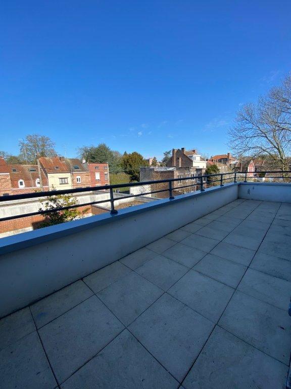 Appartement - 105 m² - 4 pièces