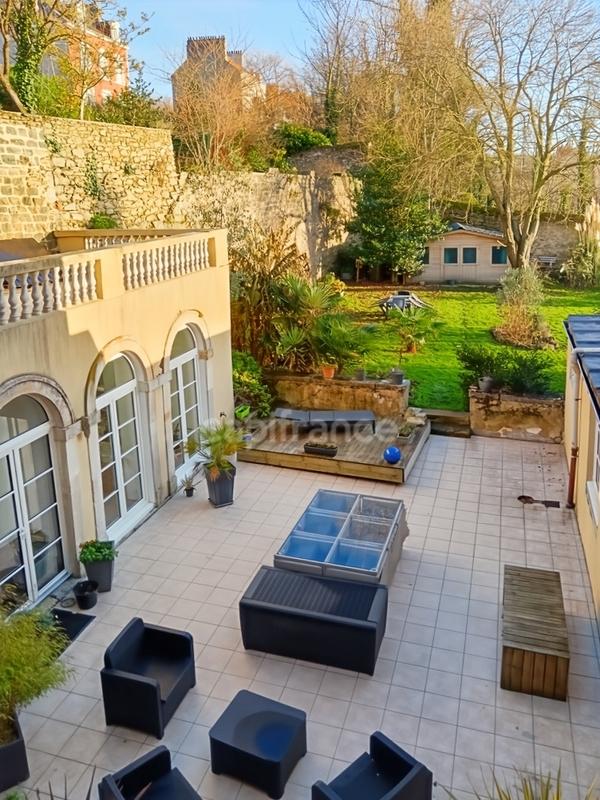 Duplex - 99 m² - 5 pièces