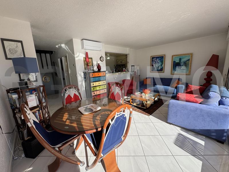 Appartement - 65 m² - 3 pièces