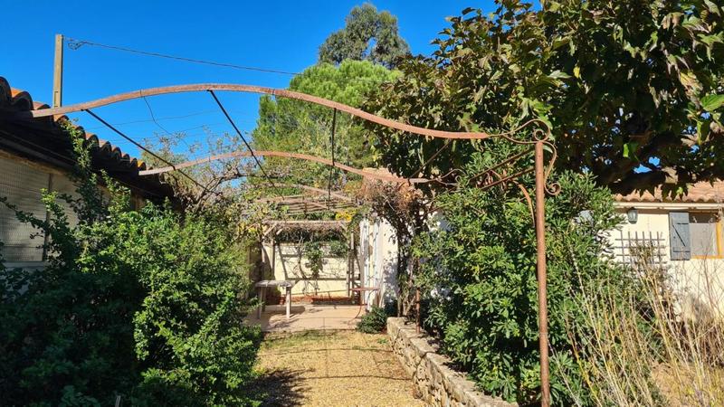 Maison - 122 m² - 8 pièces