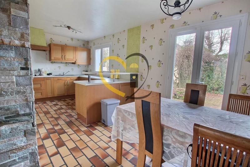 Maison - 170 m² - 7 pièces