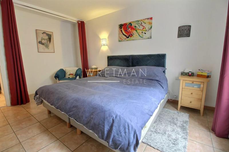 Villa - 190 m² - 7 pièces