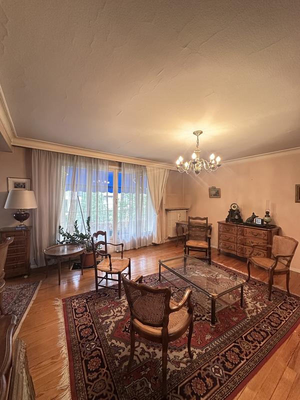 Appartement - 109 m² - 5 pièces