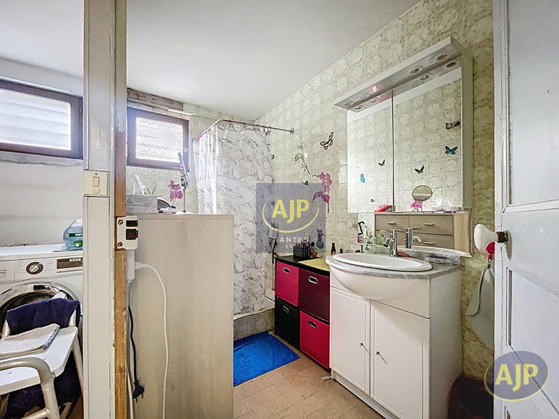 Maison - 118 m² - 3 pièces