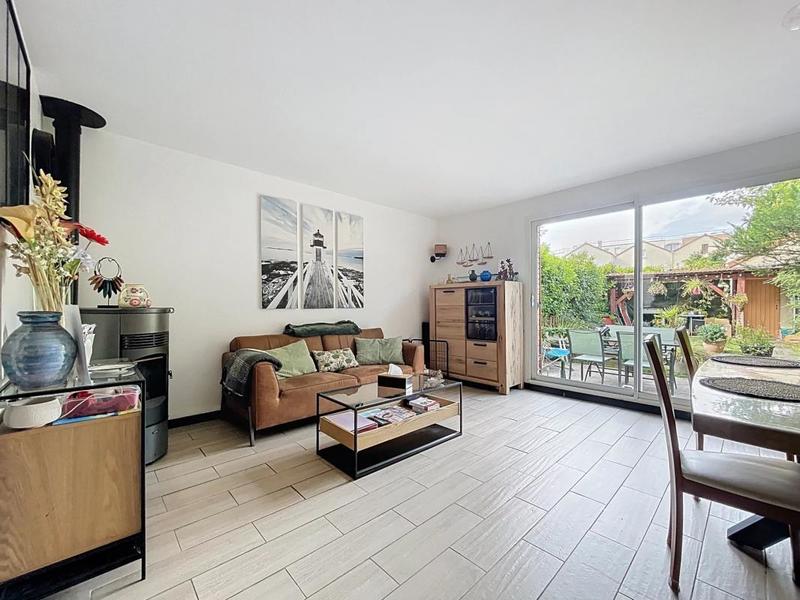 Maison - 125 m² - 6 pièces