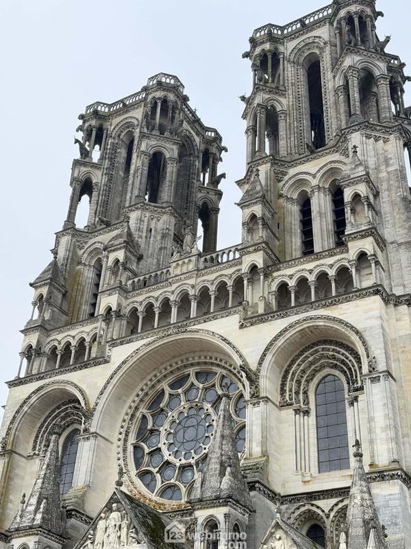 Local commercial - 92 m² - 2 pièces