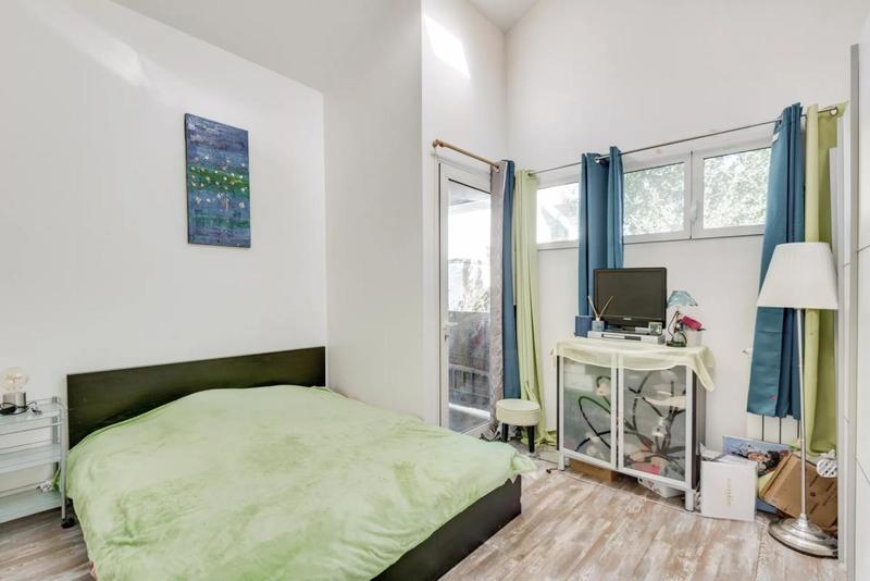 Maison - 225 m² - 7 pièces