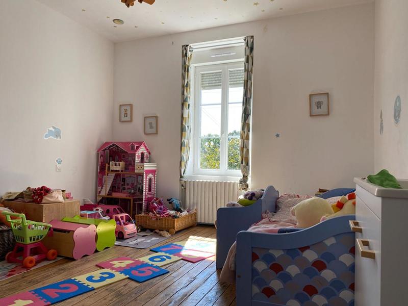 Maison - 239 m² - 6 pièces