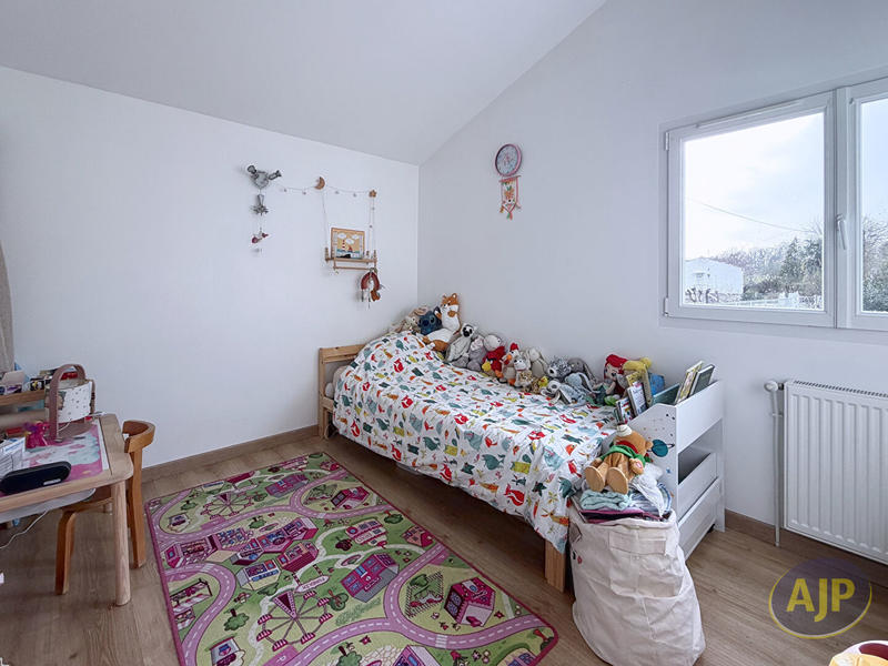 Maison - 84 m² - 5 pièces