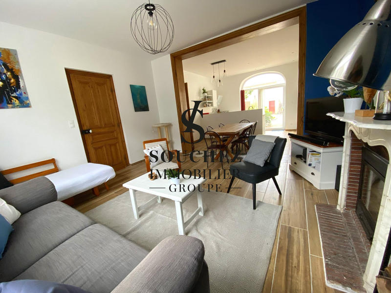 Maison - 328 m² - 7 pièces