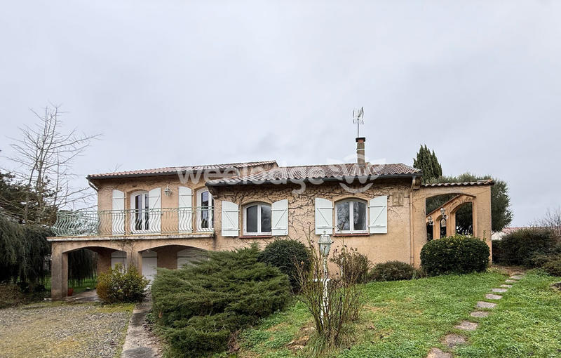 Maison traditionnelle - 118 m² - 4 pièces