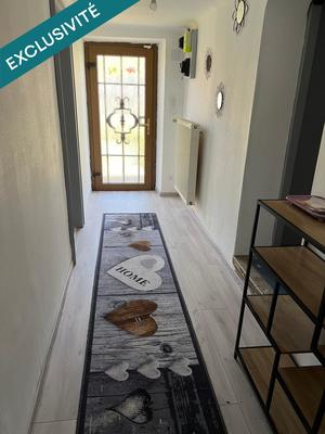 Maison - 96 m² - 5 pièces