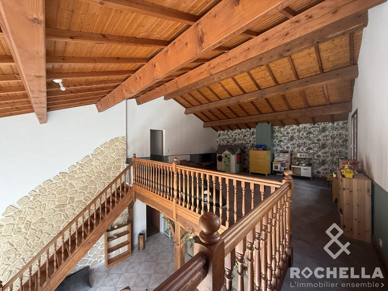 Maison ancienne - 244 m² - 7 pièces