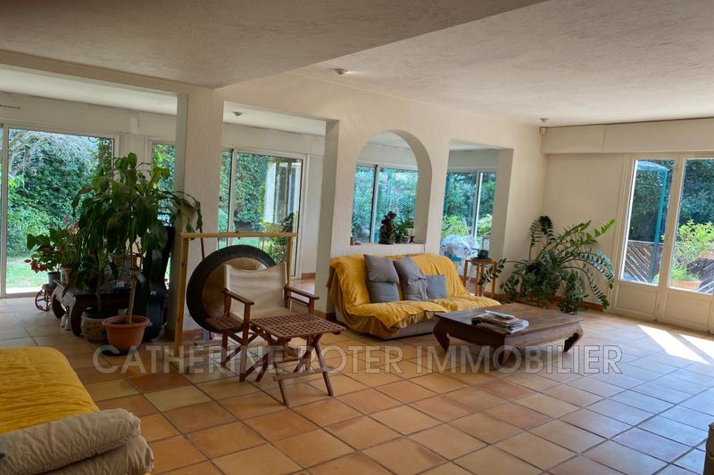 Villa - 200 m² - 7 pièces