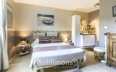 Maison - 179 m² - 5 pièces