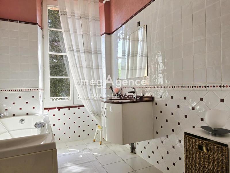 Maison de campagne - 263 m² - 11 pièces