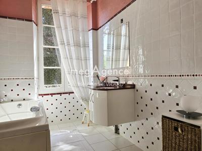 Maison de campagne - 263 m² - 11 pièces