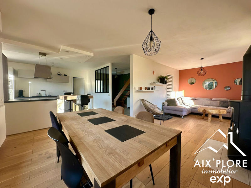 Maison - 115 m² - 5 pièces