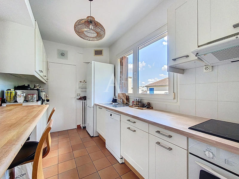 Appartement - 89 m² - 4 pièces