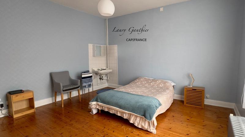 Maison bourgeoise - 435 m² - 15 pièces