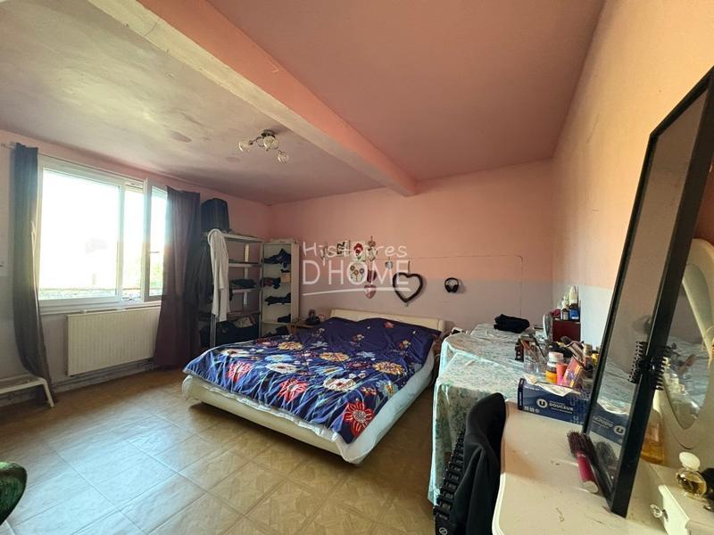 Maison - 177 m² - 6 pièces