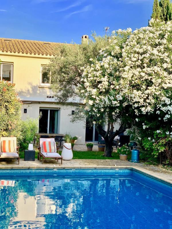 Maison - 212 m² - 9 pièces