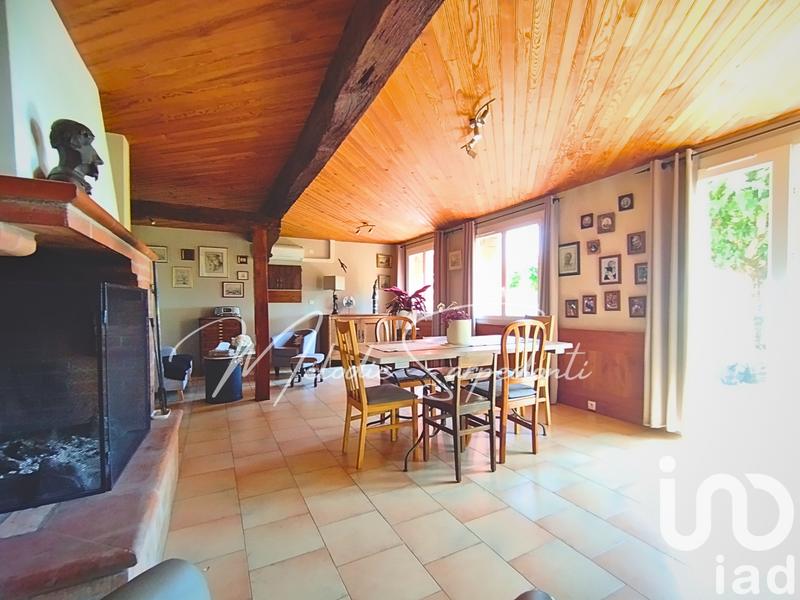 Maison - 293 m² - 10 pièces