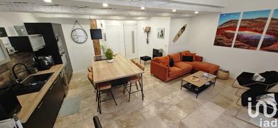 Maison - 180 m² - 6 pièces