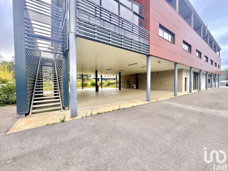 Local commercial - 941 m²