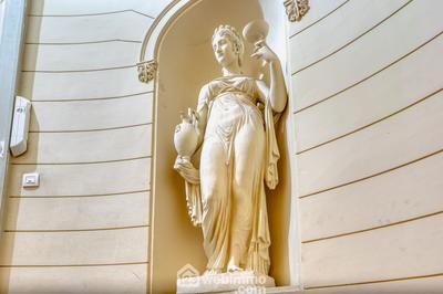 Appartement - 192 m² - 5 pièces