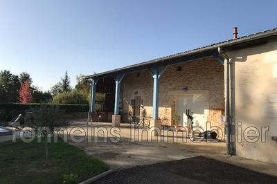 Propriété - 180 m² - 5 pièces