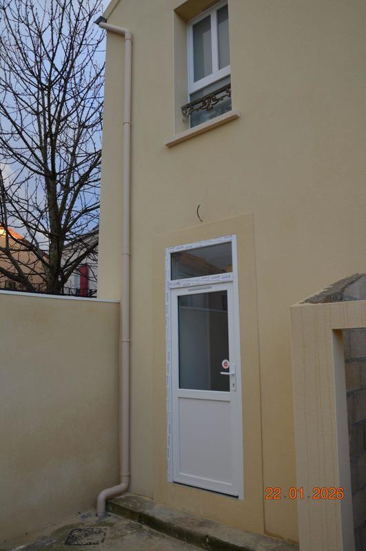 Local commercial - 18 m² - 1 pièce