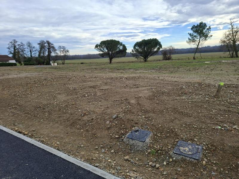 Terrain constructible - 519 m²