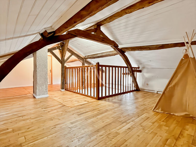 Maison - 190 m² - 7 pièces