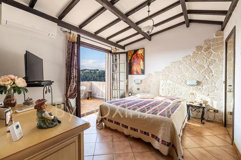 Maison - 134 m² - 5 pièces