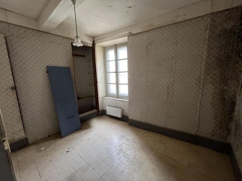 Maison de village - 100 m² - 6 pièces