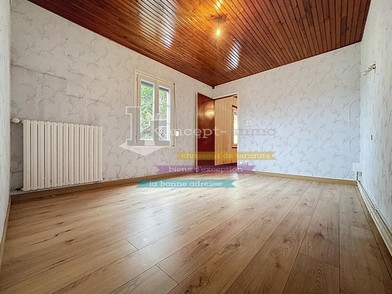 Maison - 95 m² - 4 pièces