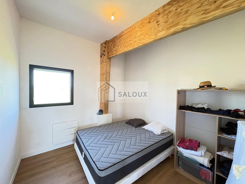 Local d'activité / Entrepôt - 183 m² - 3 pièces