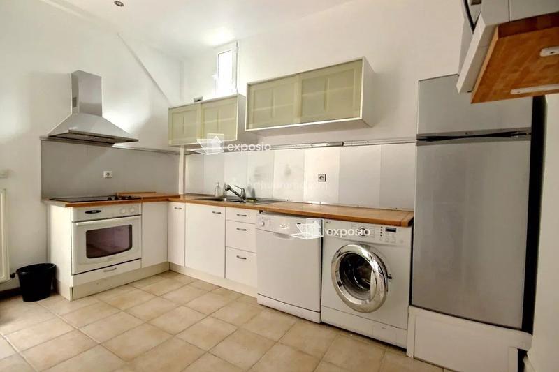 Appartement - 84 m² - 5 pièces