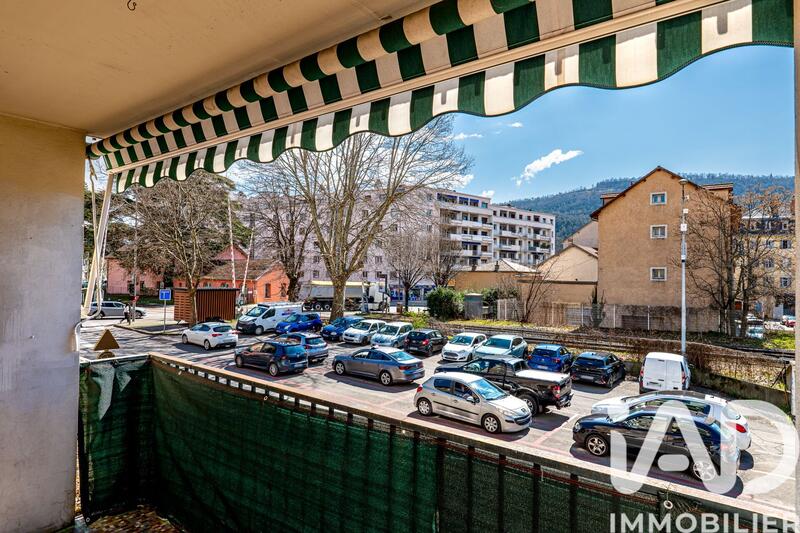 Appartement - 88 m² - 3 pièces