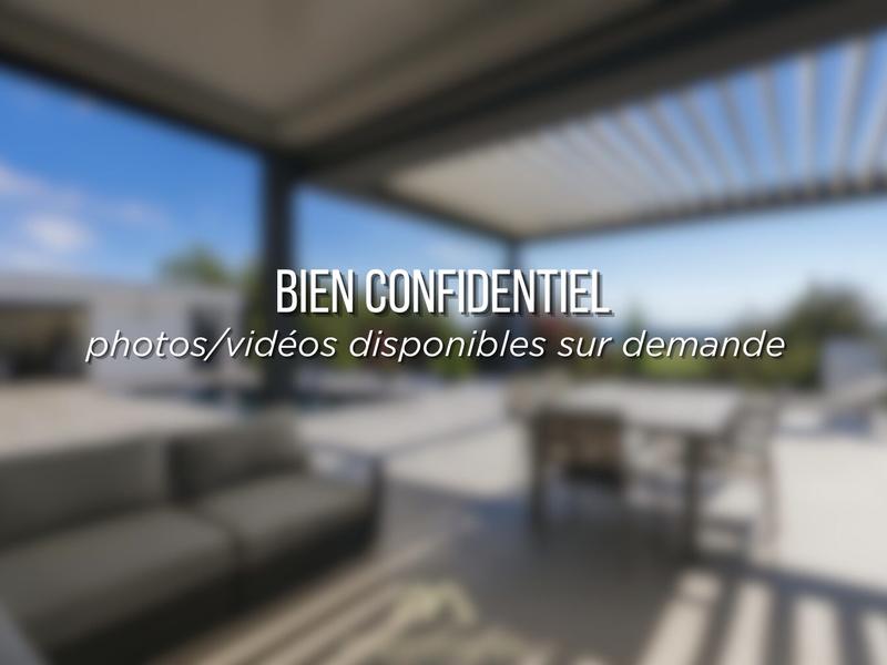 Villa - 250 m² - 7 pièces