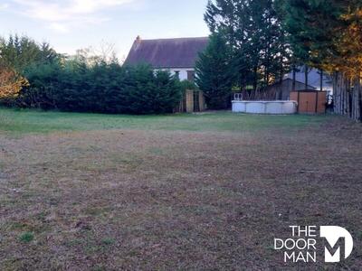 Maison - 327 m² - 8 pièces