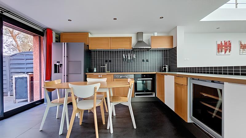 Loft - 109 m² - 4 pièces