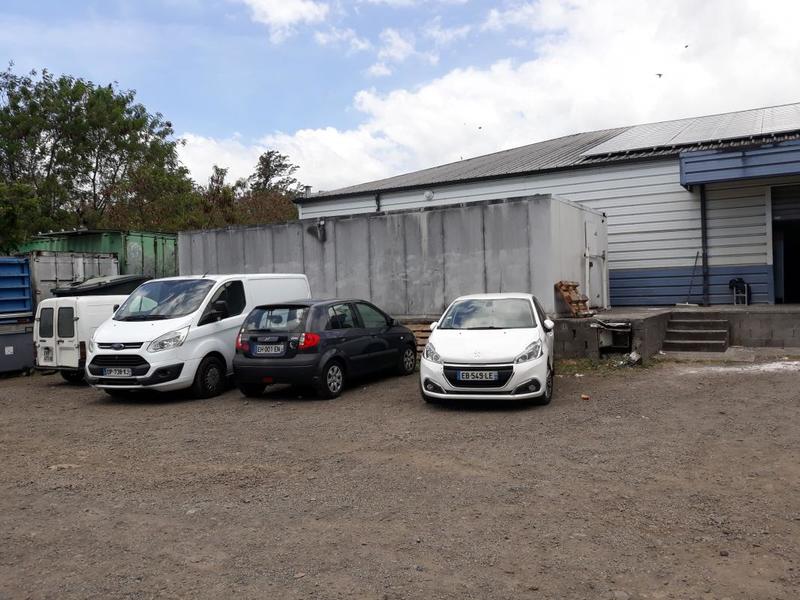 Entrepôt - 1 150 m²