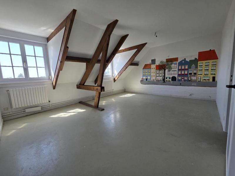 Pavillon - 279 m² - 10 pièces