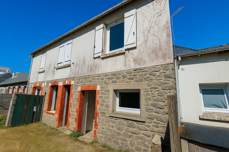 Maison - 85 m² - 5 pièces